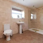 בית נופש Zoey סקיפטון